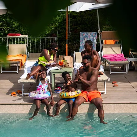 Residence Holidays-2